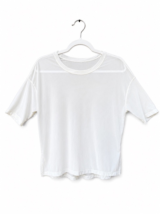lululemon athletica Tops - Lululemon get low short sleeve shirt top mesh white active yoga